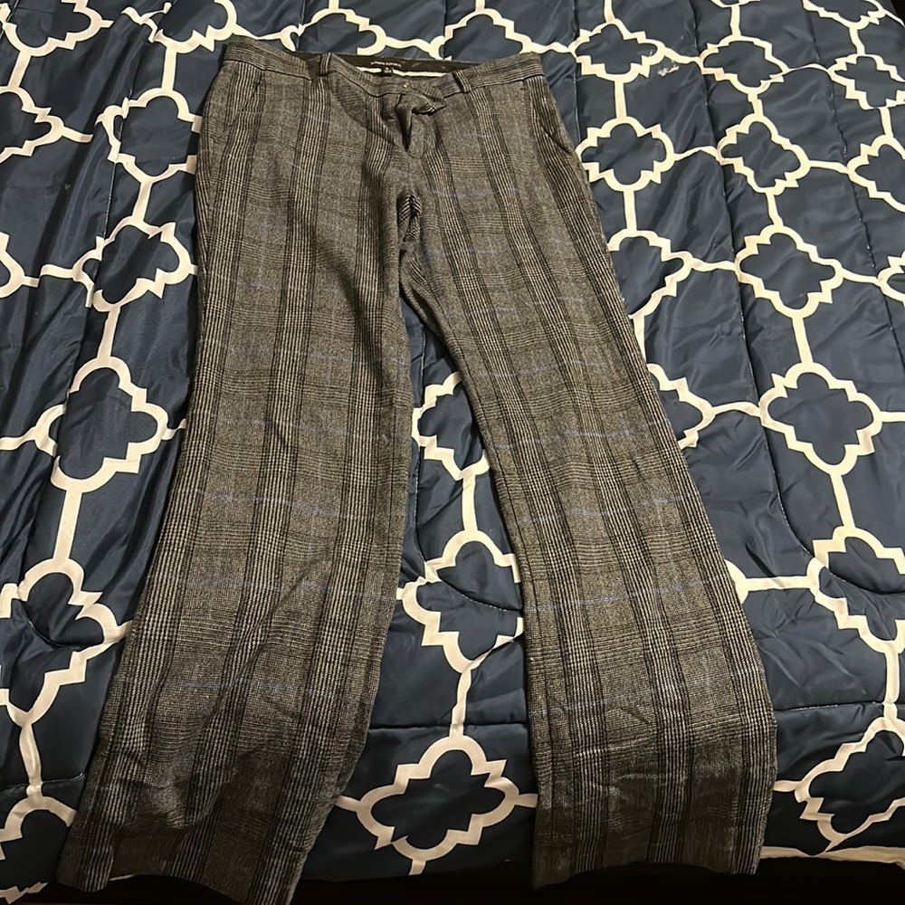Banana republic, used twice. Perfect condition like new still